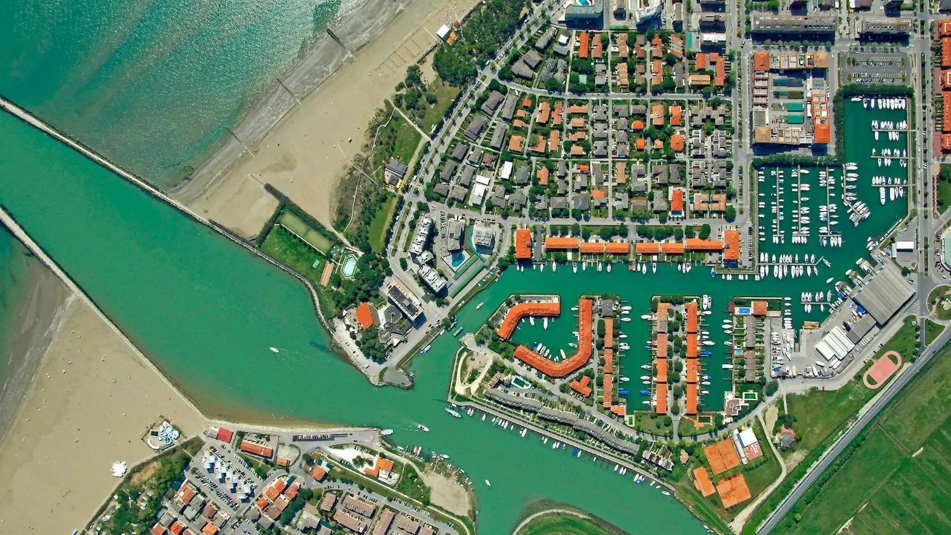 Comfortable Apartment In Residence With A Pool Duna Verde